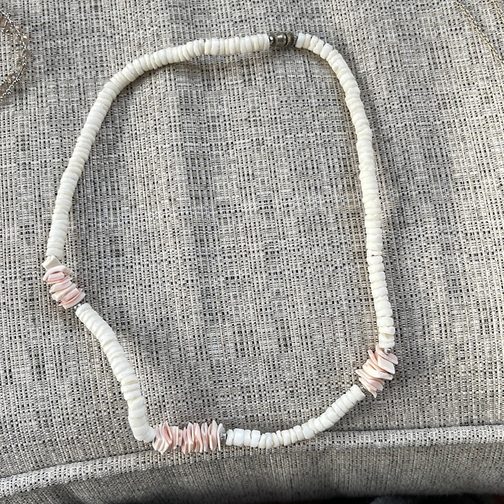 Shell necklace